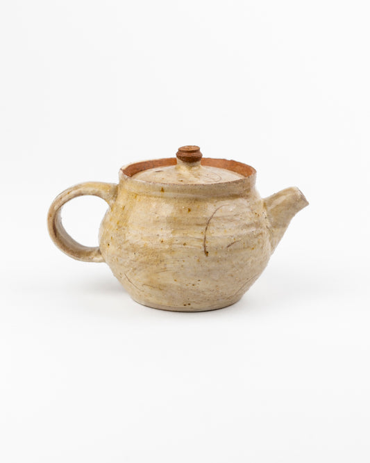 Teapot by Andrzej Bero