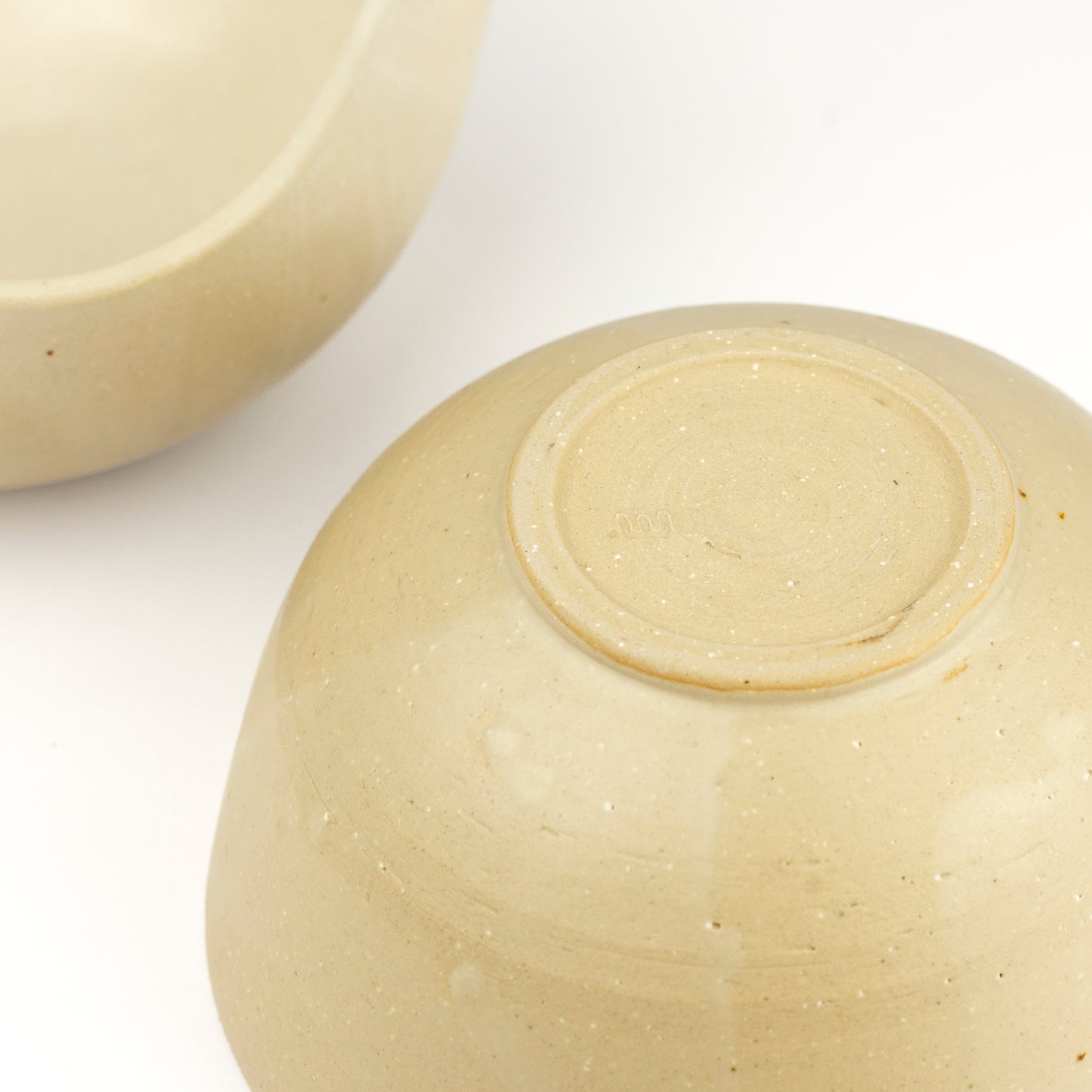 Scalloped pouring chawan