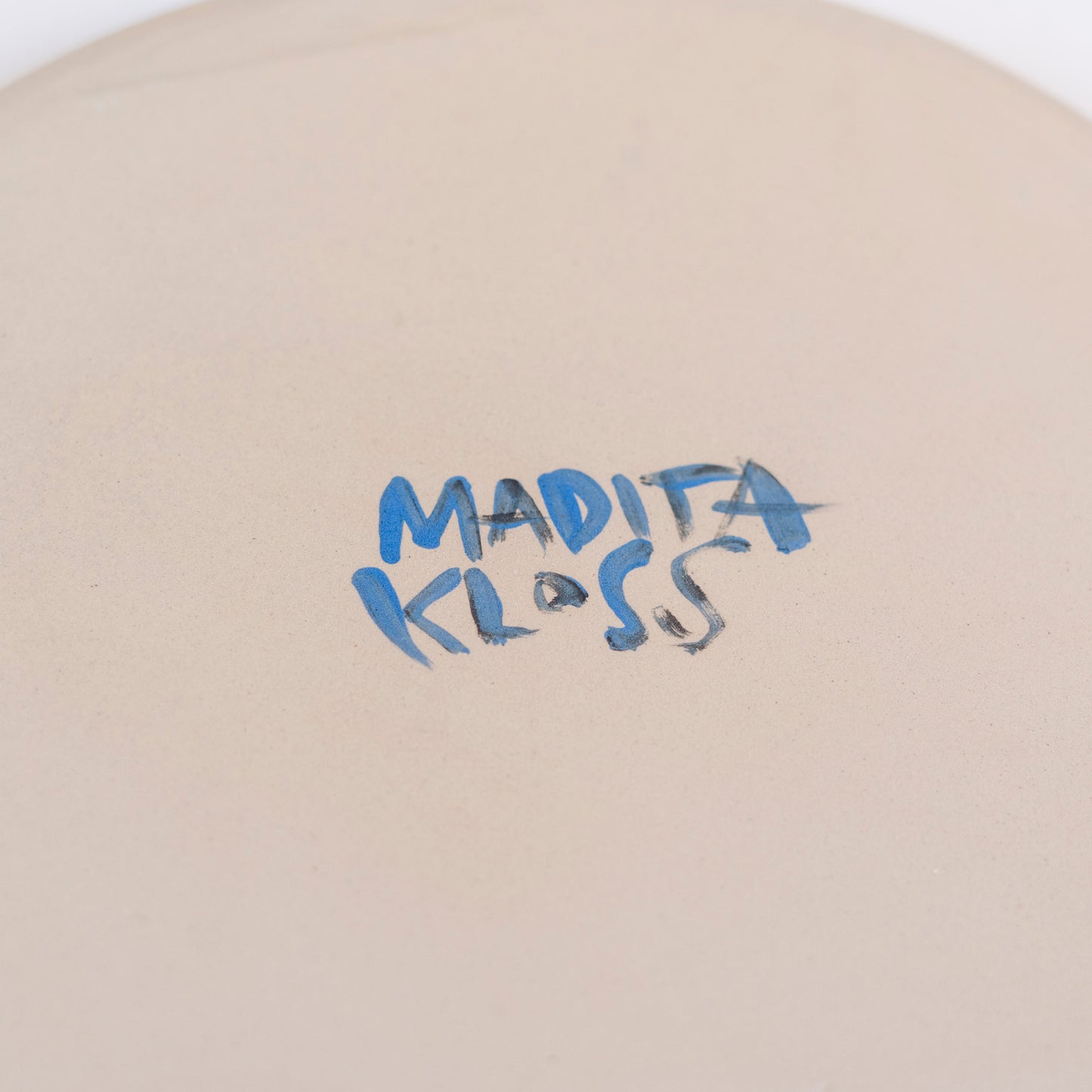 Large plate by Madita Kloss