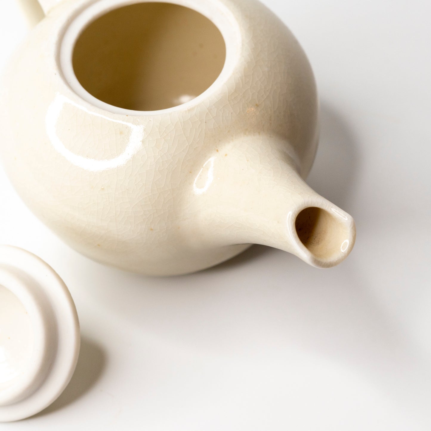 Porcelain teapot 550ml