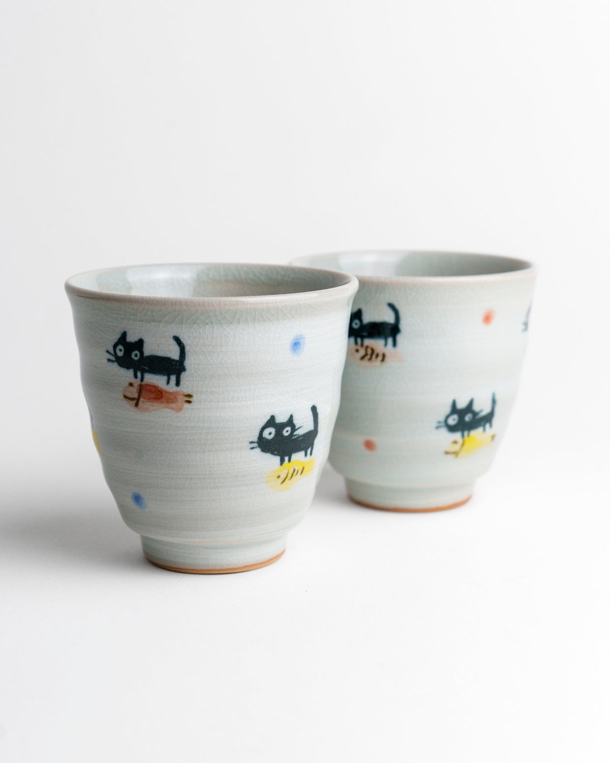 Teetasse mit Katzen-Illustration