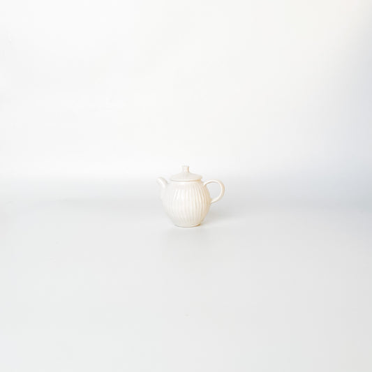 Porcelain Teapot Andrzej Bero