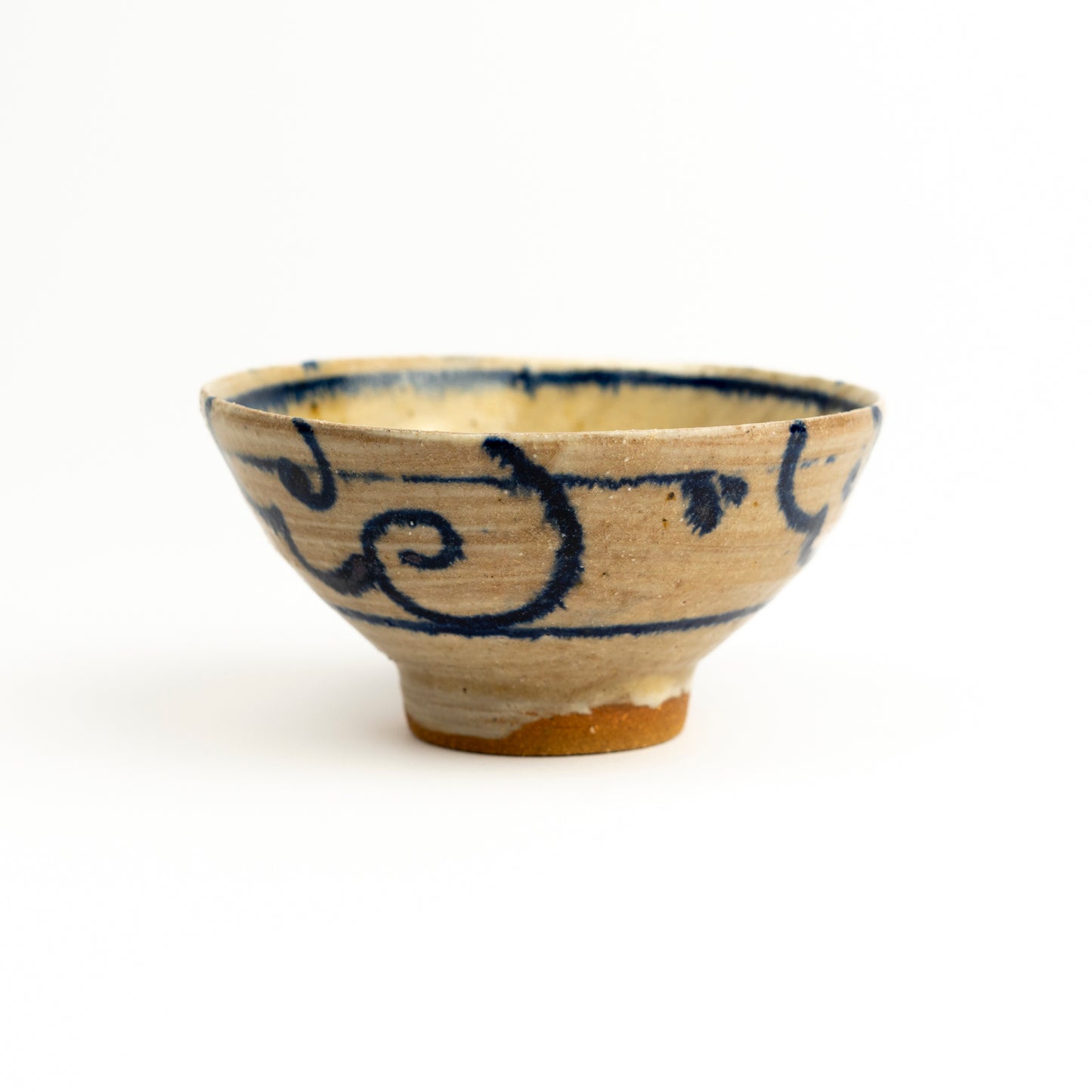 Teabowl with cobalt design by Andrzej Bero