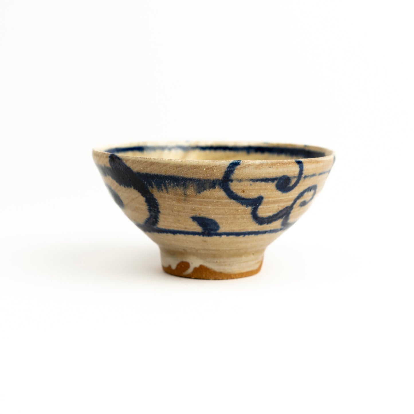 Teabowl with cobalt design by Andrzej Bero