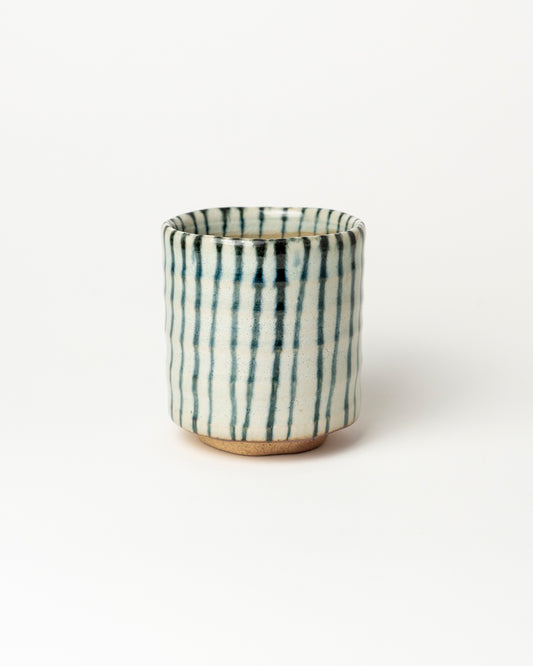 Japanische gestreifte Teetasse